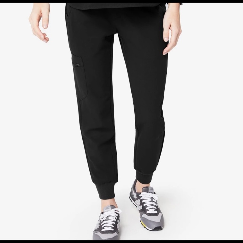 Black Fig Scrub Joggers